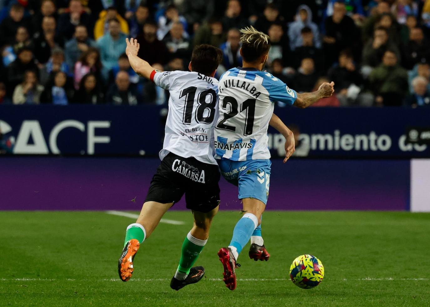 La derrota del Málaga ante el Racing, en imágenes