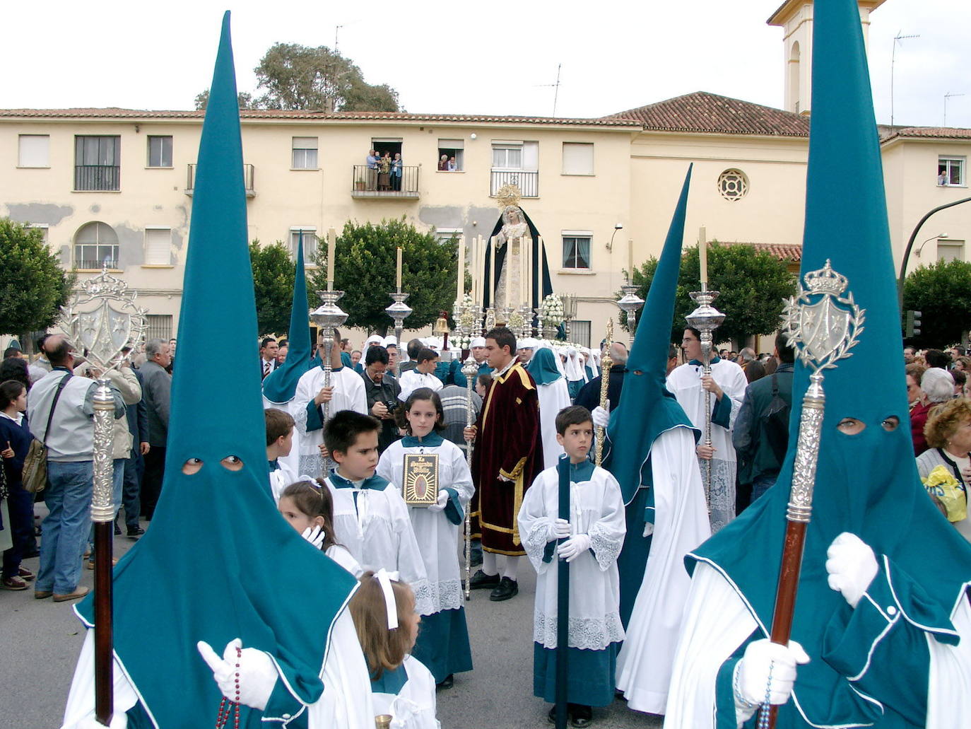 La Dolorosa procesionó en 2003 luciendo nueva encarnadura tras el repolicromado efectuado por el propio autor de la imagen, Juan Manuel García Palomo.