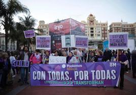 La manifestación del 8M en Málaga, en imágenes