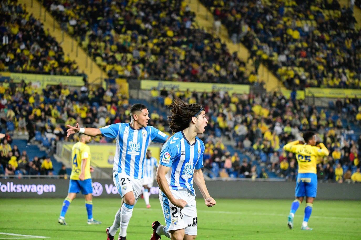 El Málaga logra el empate en Las Palmas en el último suspiro