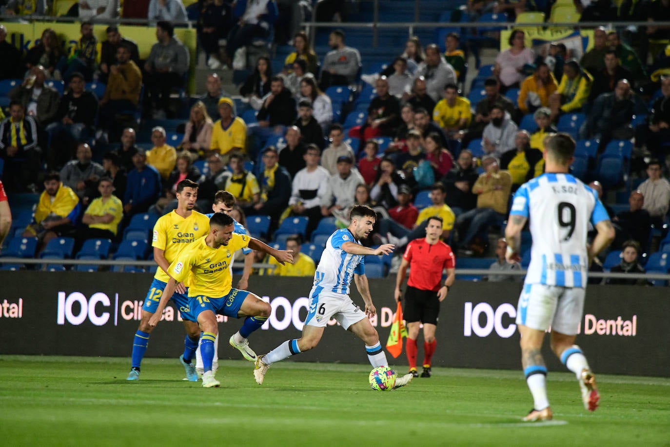 El Málaga logró empatar en Las Palmas in extremis