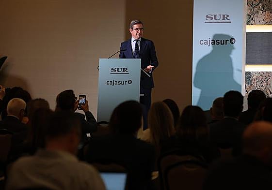 El consejero de Política Industrial y Energía, Jorge Paradela.