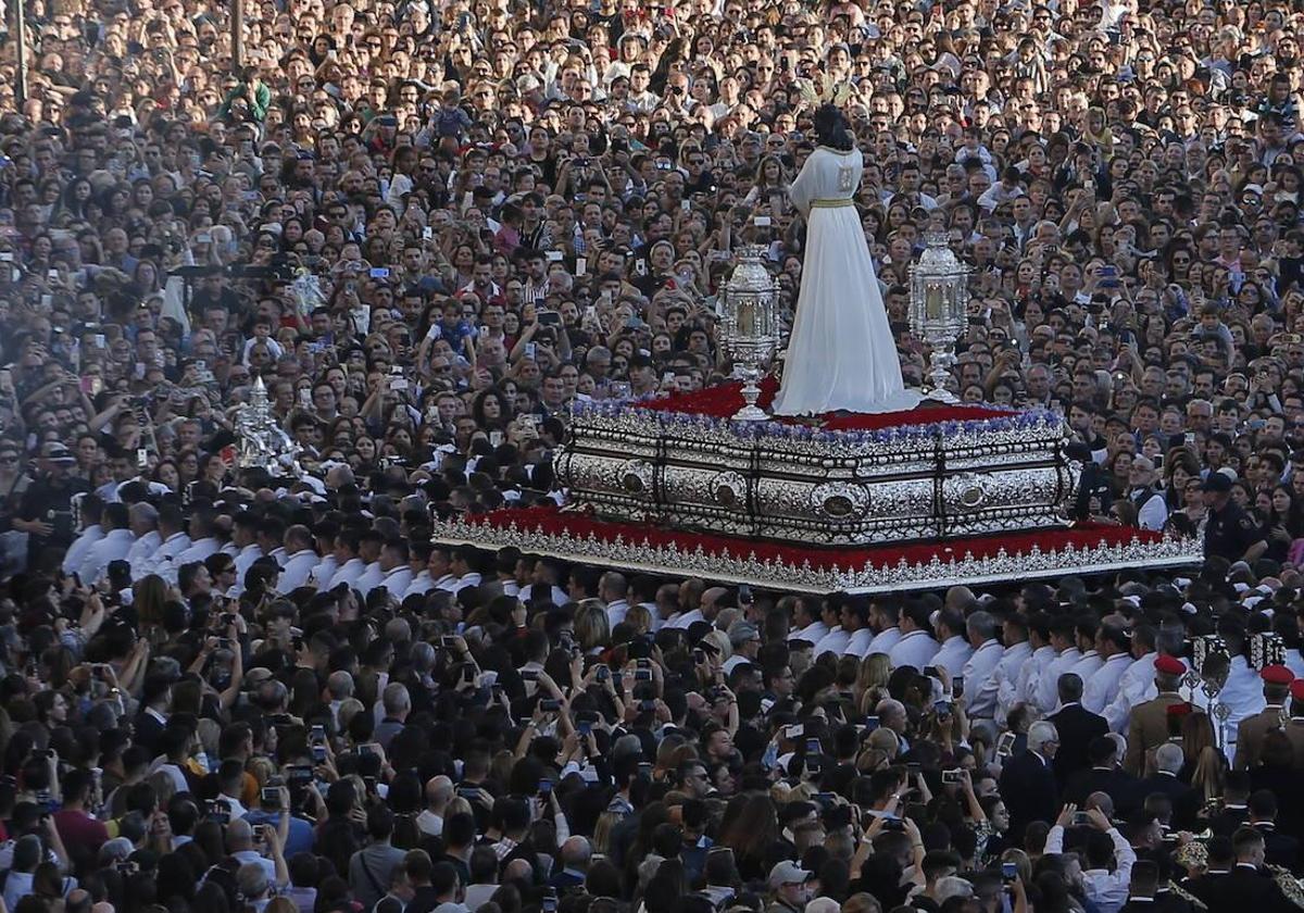 ¿Qué hace que la Semana Santa de Málaga sea única?