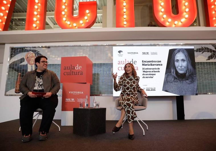 María Barranco, durante la charla