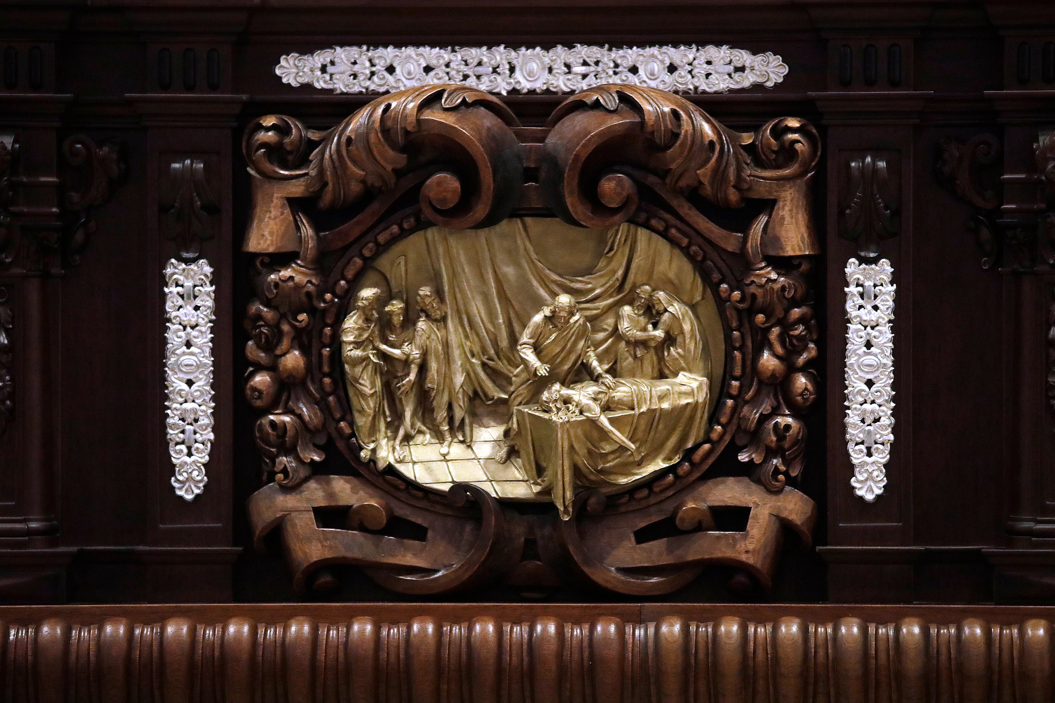 La resurrección de la hija de Jairo (Lc. 8, 49-56).