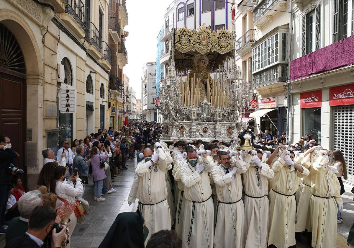 Lágrimas y Favores