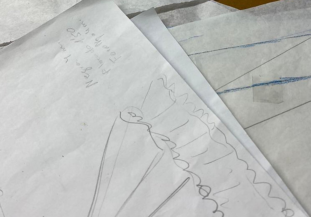 Bocetos de Carmen Beltrán.