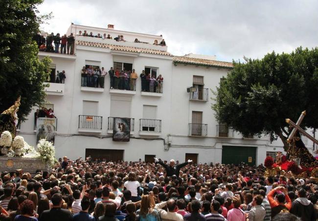 Momento de la 'Despedía', en Álora.