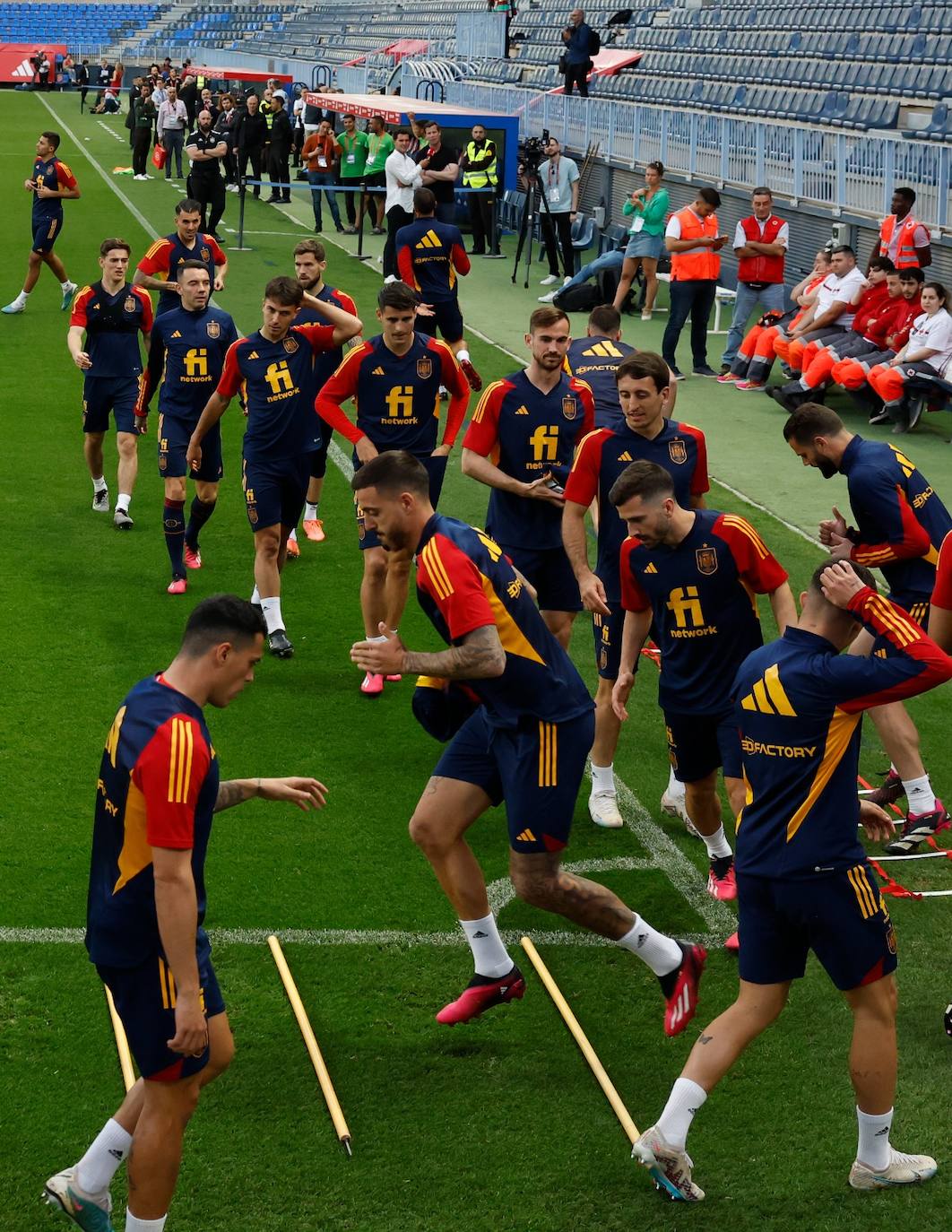 Entrenamiento de la selección española de fútbol en La Rosaleda