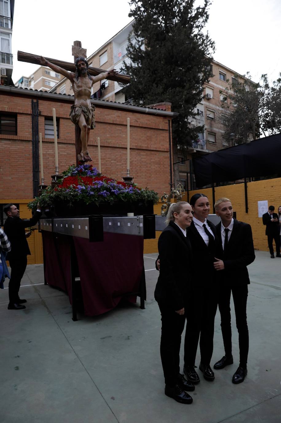 Salida procesional del Cristo de la Sed por Miraflores de los Ángeles este viernes 24 de marzo 