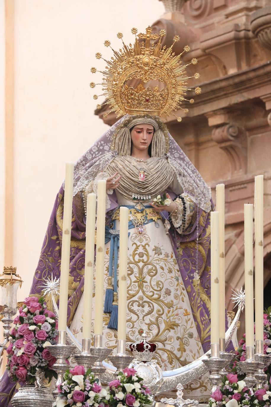 Traslado de los titulares de la Archicofradía de la Sangre desde la parroquia de San Felipe Neri a la casa hermandad, este domingo 26 de marzo