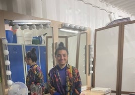 Lula Amir en el camerino de El Contenedor.