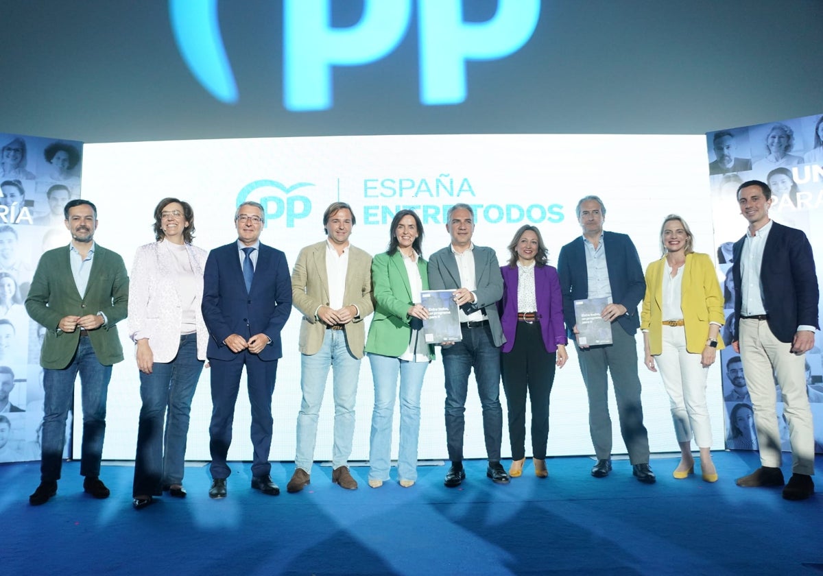 Dirigentes del PP que han participado en el encuentro celebrado en Málaga.