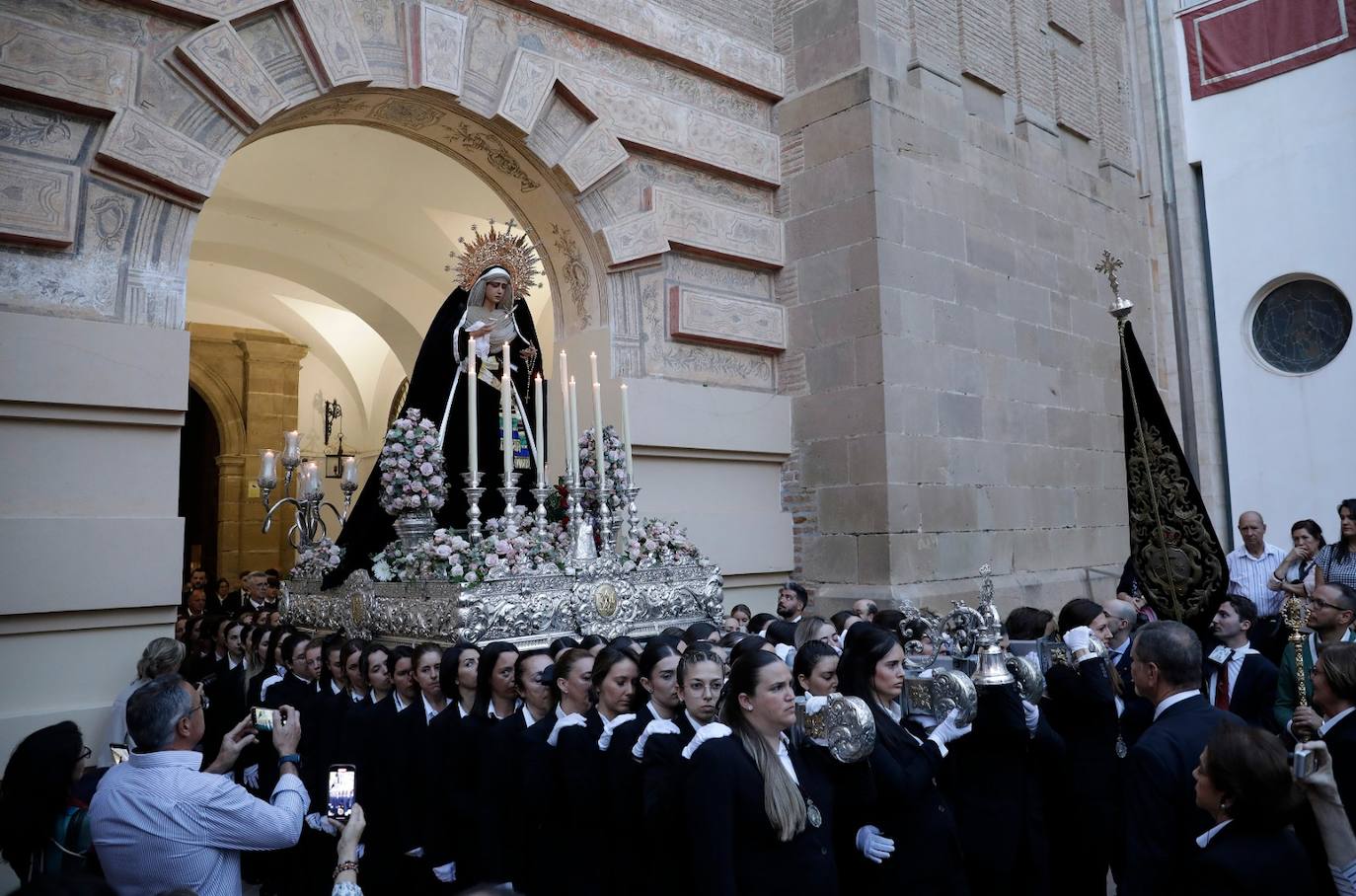 Semana Santa de Málaga 2023: Traslados y procesiones del Sábado Santo