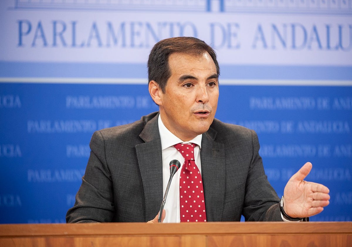 El consejero andaluz responsable de la Función Pública, José Antonio Nieto.
