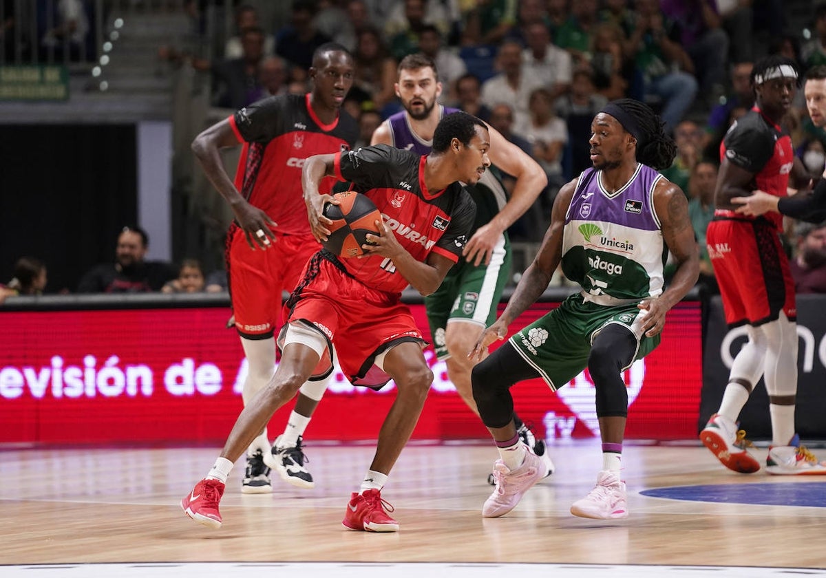 Renfroe y Perry, frente a frente en el duelo de la primera vuelta entre el Granada y el Unicaja.