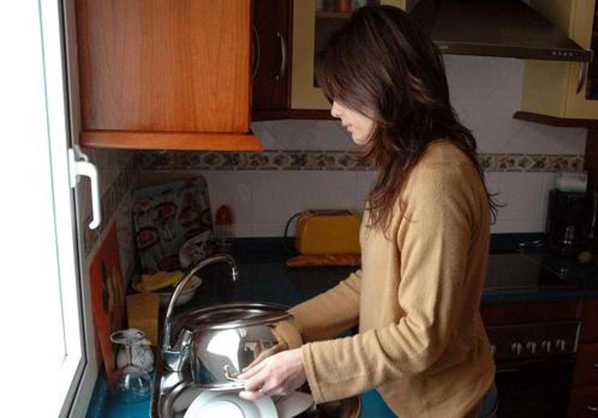 Andalucía cerró el 2022 con un total de 2.044 bajas en el sistema de empleados de hogar