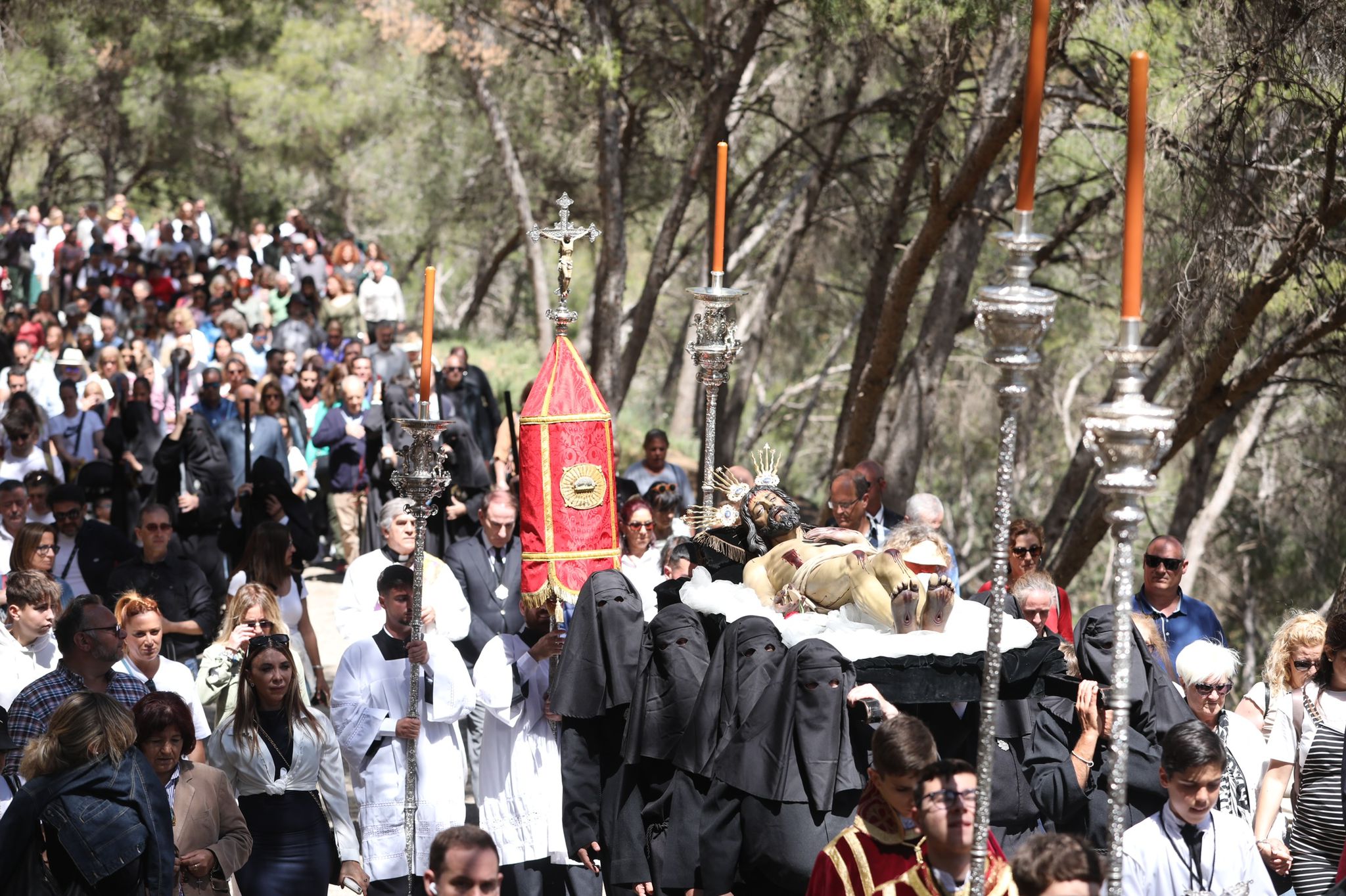 Traslado del Santísimo Cristo Yacente de la Paz y la Unidad del Monte Calvario