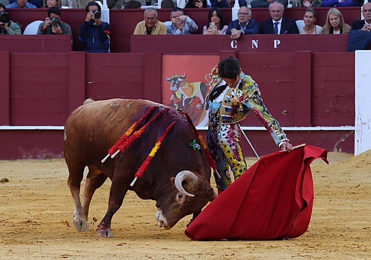Cayetano, en el cuarto.