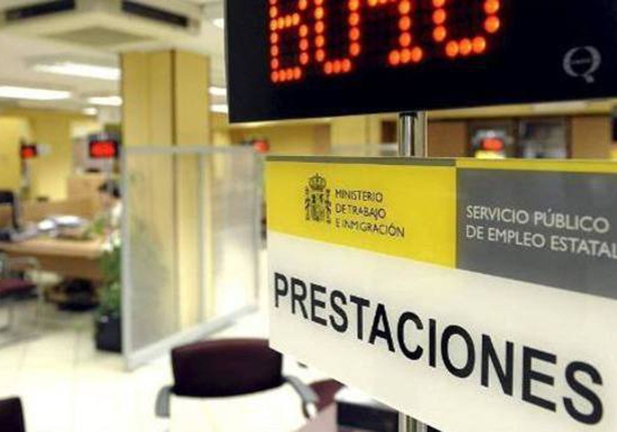 SEPE: Los trabajadores con tres empleos podrán cobrar el paro si pierden uno de ellos