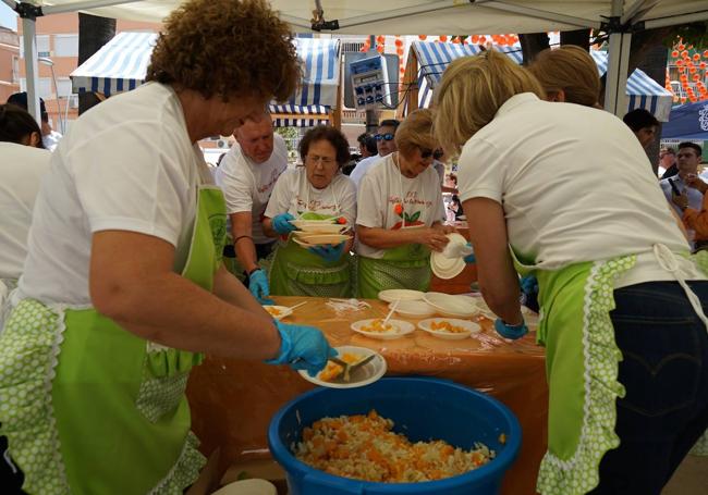 En esta fiesta se repartirá ensalada de naranjas.