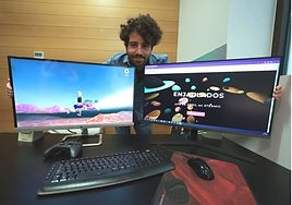 El director del proyecto y CEO de Feeel, en su oficina del Polo Digital durante la entrevista con SUR.