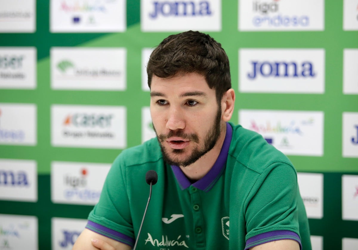 Darío Brizuela, durante la rueda de prensa en el Palacio de los Deportes.