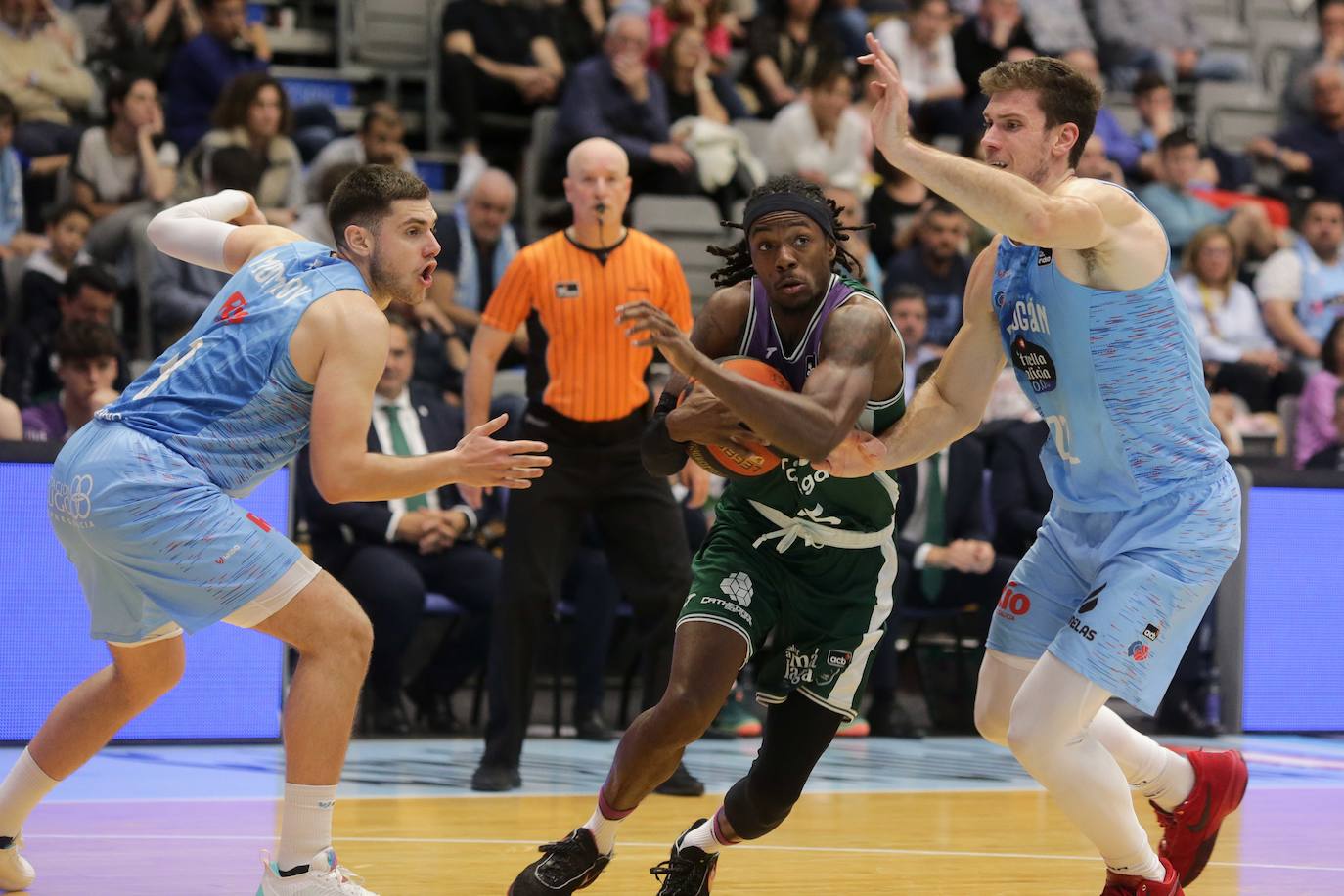 El Unicaja gana en Lugo