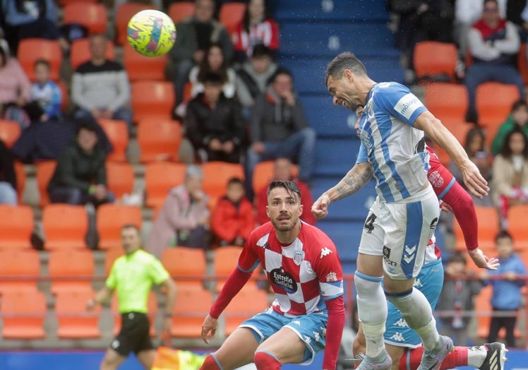 El testarazo de Rubé Castro en el 0-1 este domingo.