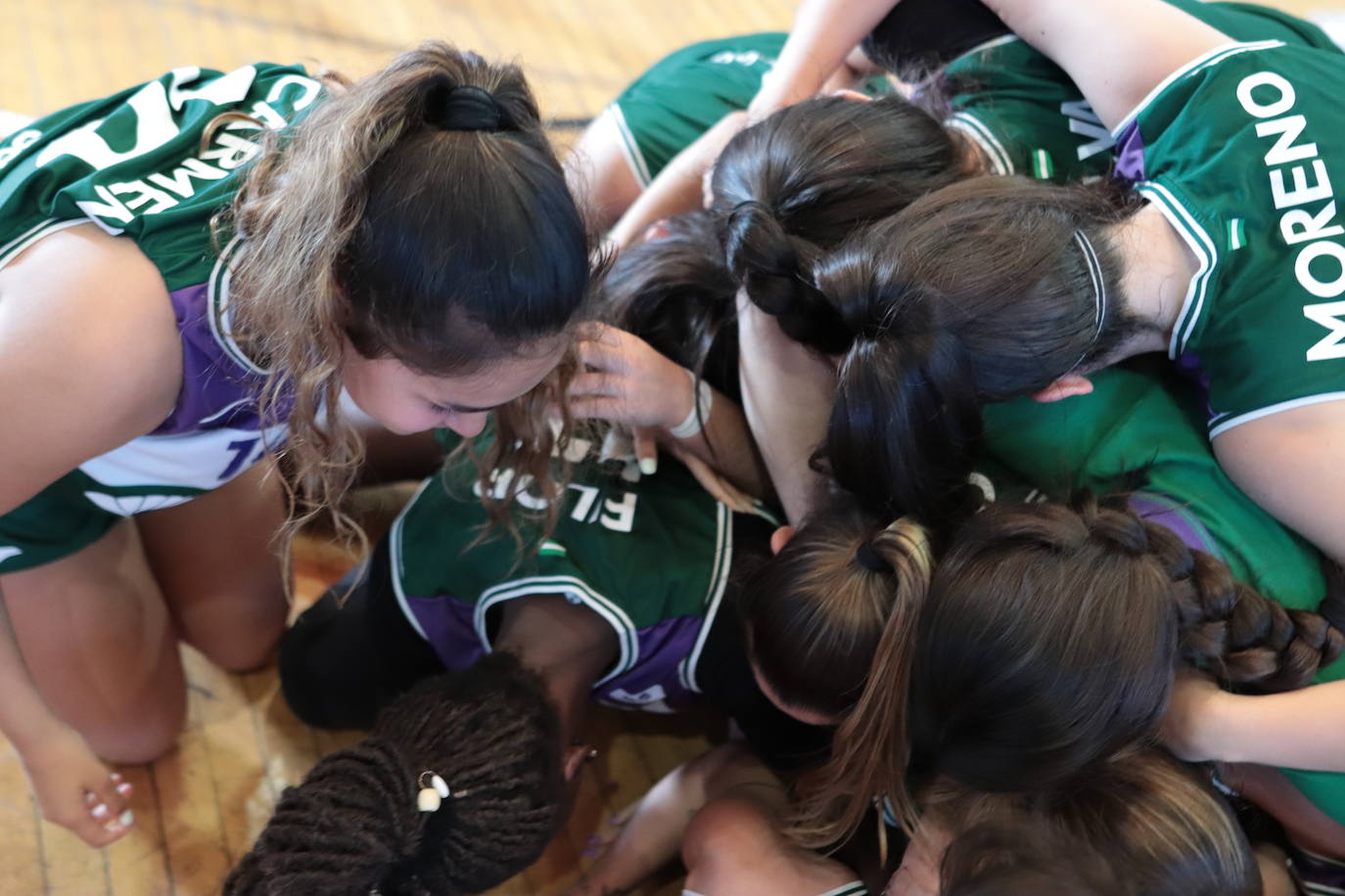 El Unicaja Mijas gana y asciende a la Liga Challenge