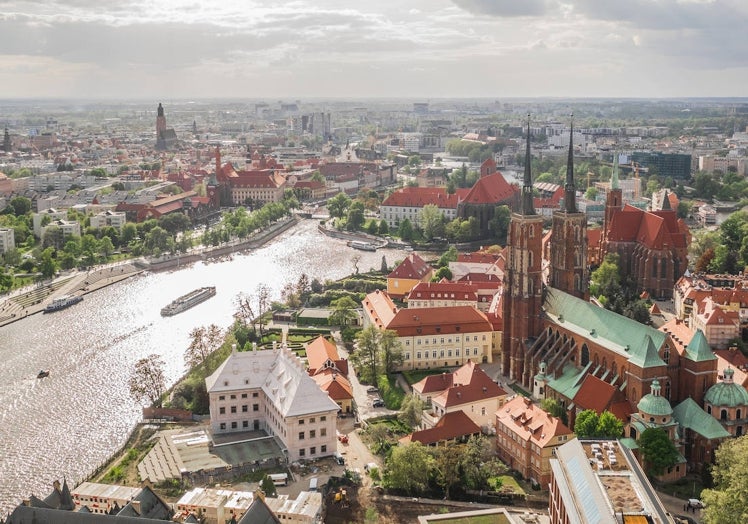 Vista de Wroclaw con el río Oder.