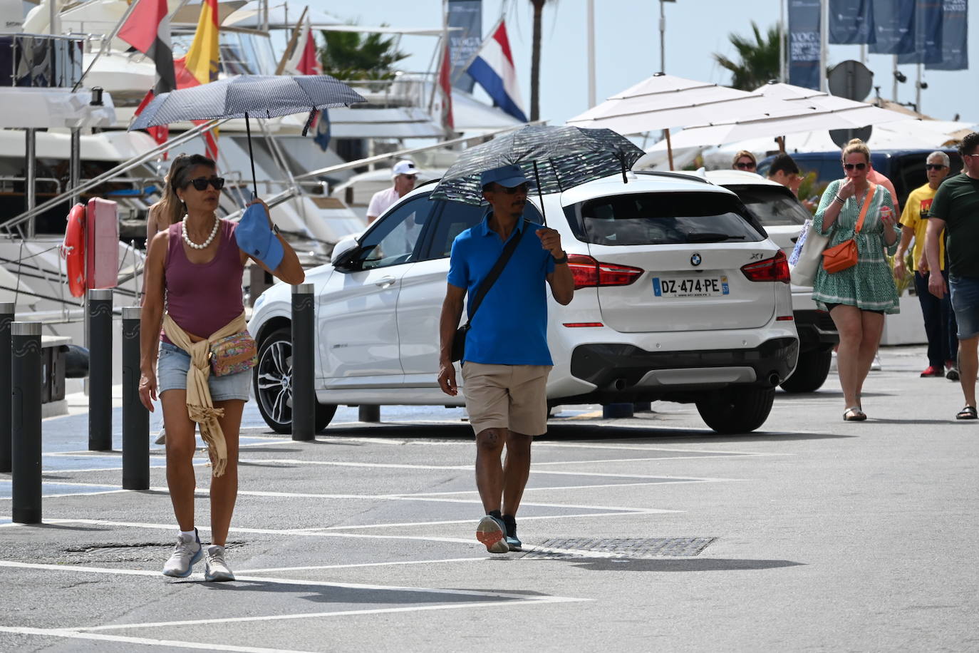 Lleno en playas y chiringuitos de Málaga en el puente de mayo