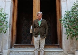 Souvirón es el presidente de la Comisión de Horarios e Itinerarios de la Agrupación.
