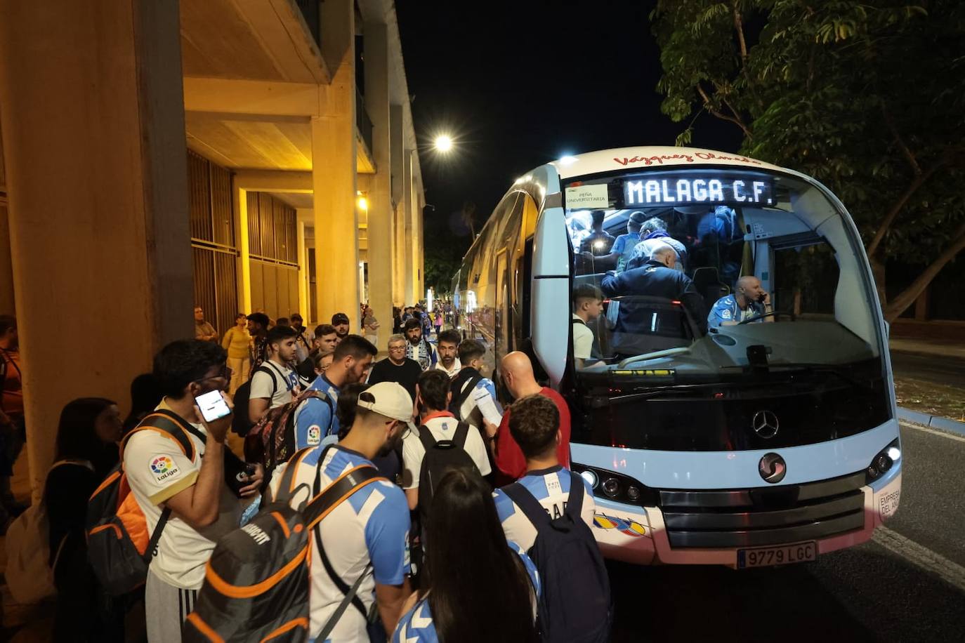 La caravana malaguista pone rumbo a Ponferrada