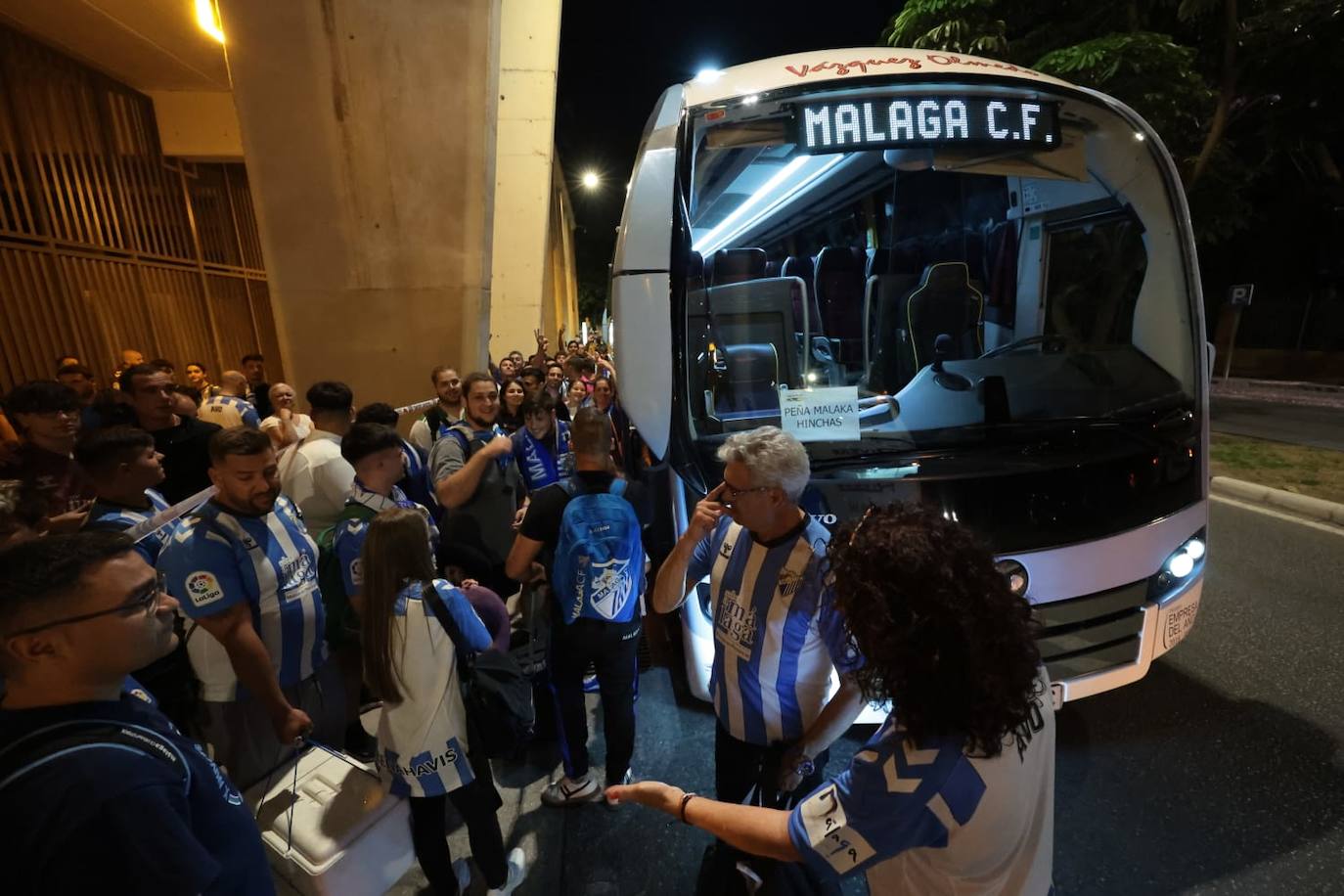 La caravana malaguista pone rumbo a Ponferrada