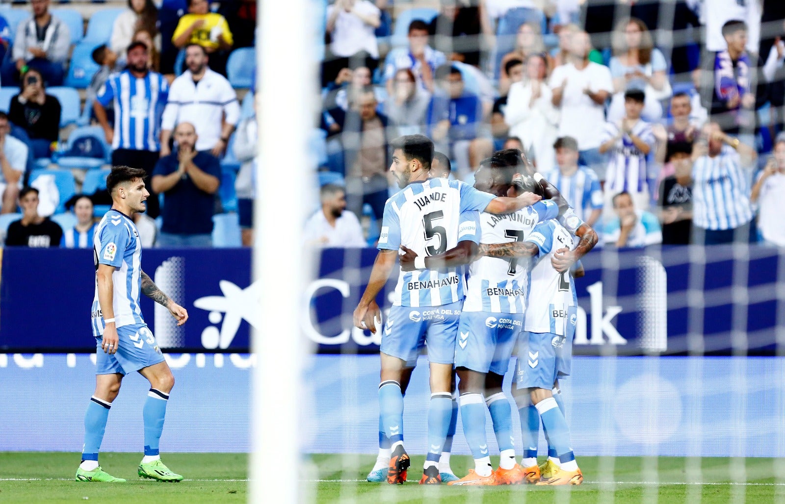 Málaga-Mirandés: Las mejores fotos de la victoria en La Rosaleda