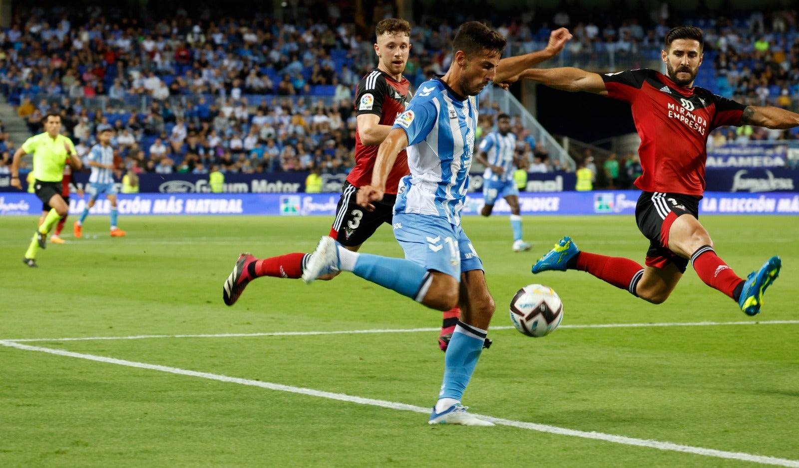 Málaga-Mirandés: Las mejores fotos de la victoria en La Rosaleda