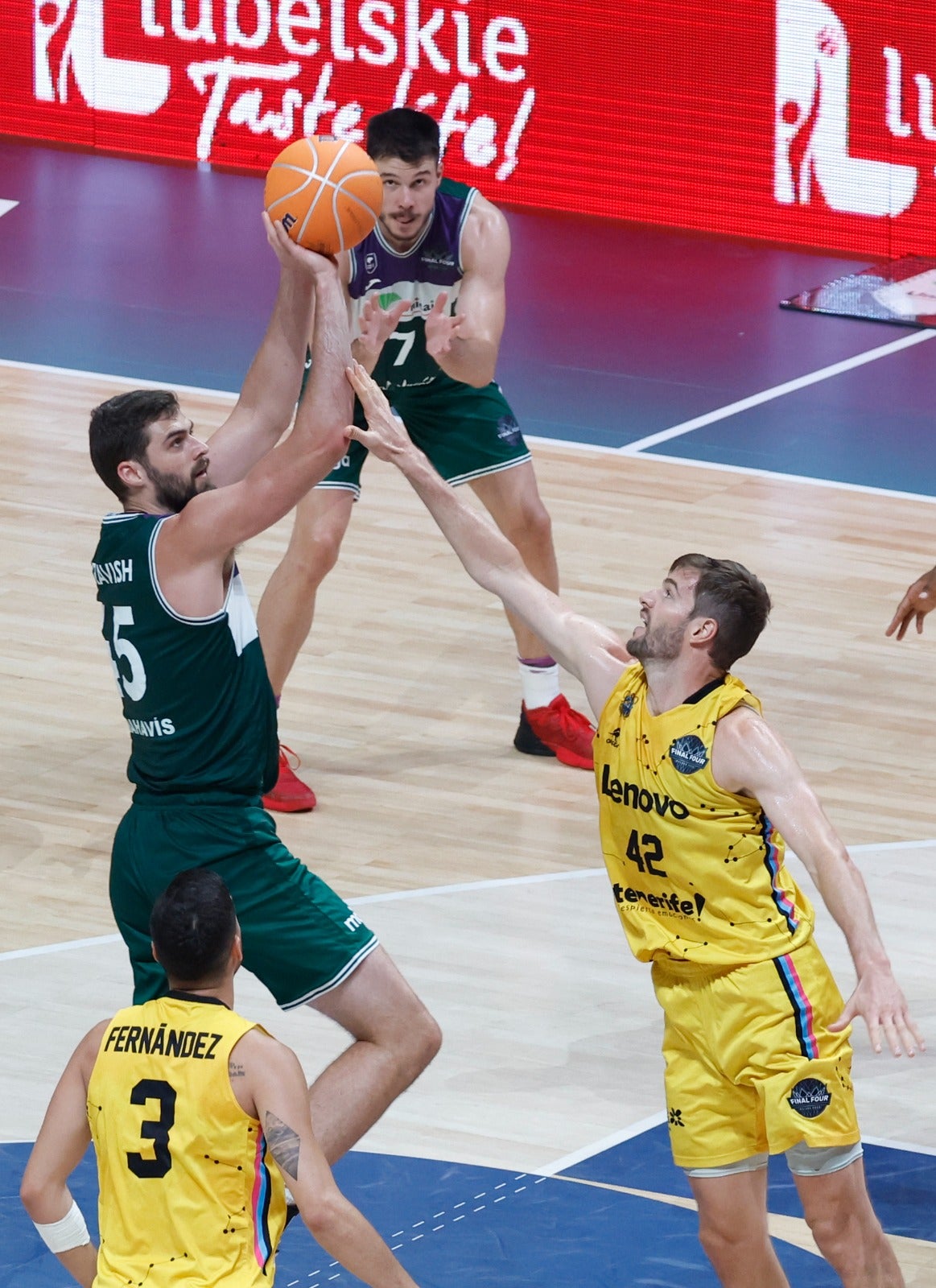 Imágenes de la segunda derrota del Unicaja en la Final Four