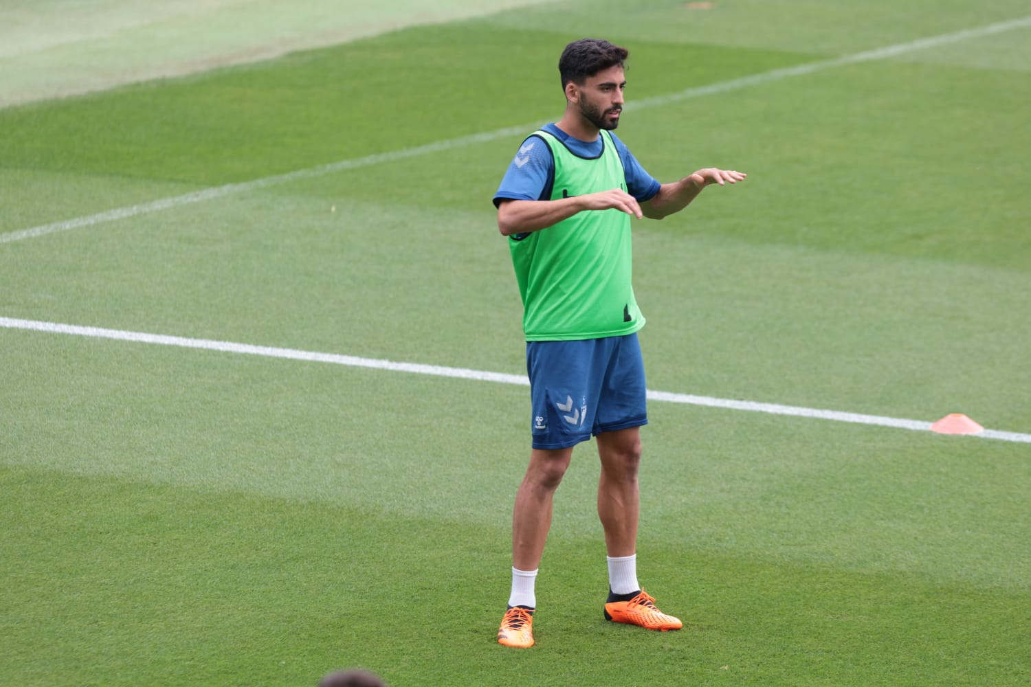 Las fotos del entrenamiento del Málaga, con gran presencia de canteranos