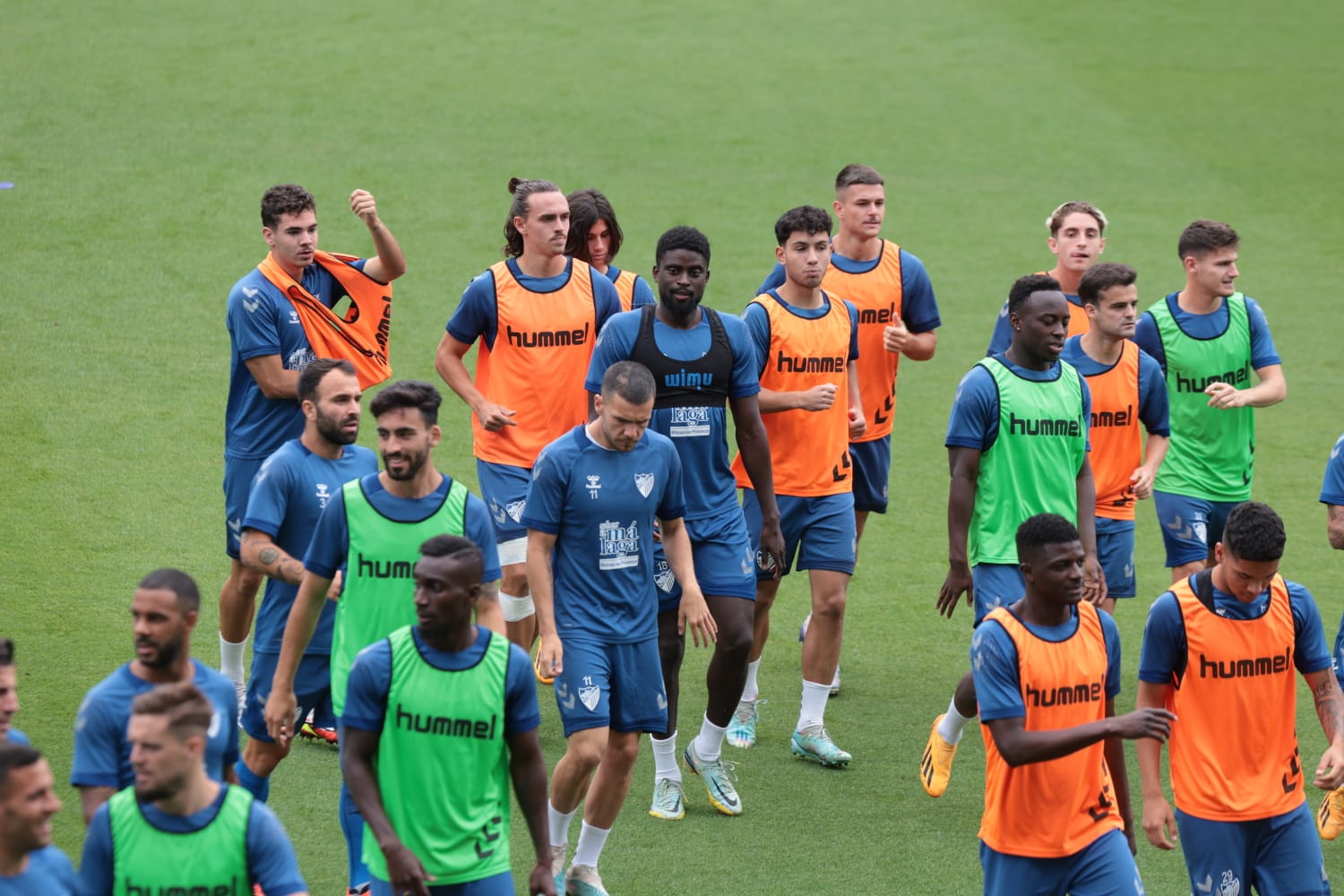 Las fotos del entrenamiento del Málaga, con gran presencia de canteranos