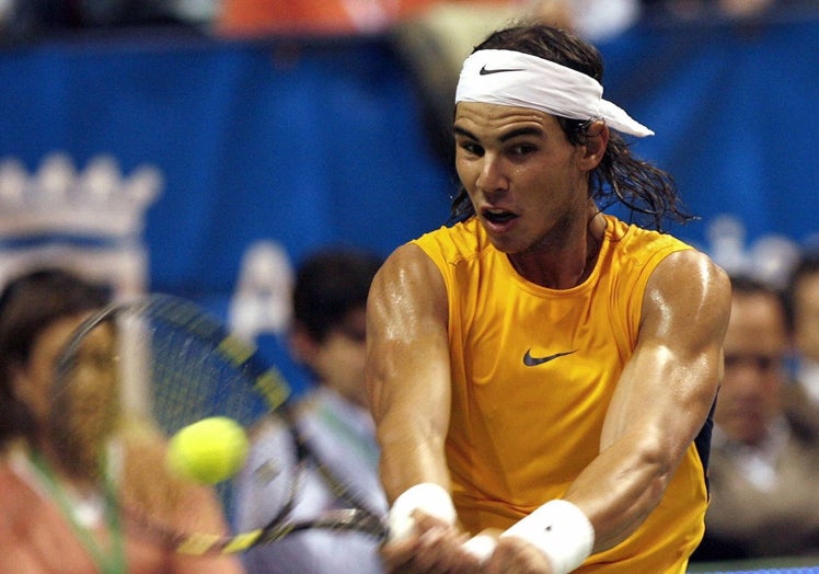 Rafa Nadal, en 2006 en el Martín Carpena en el Málaga Master, un torneo de exhibición.