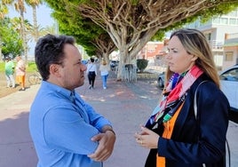 Ruiz Ballesteros junto a Yolanda Gómez, en la intervención de ayer sábado.