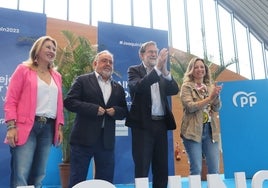 Carolina España, Joaquín Villanova, Mariano Rajoy y Patricia Navarro, en Alhaurín de la Torre.