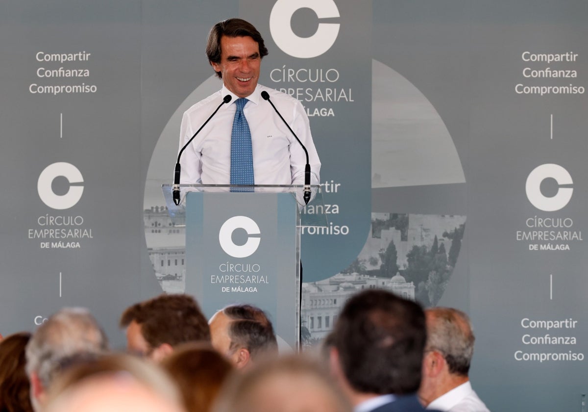 Aznar durante su ponencia en la Finca Las Yeguas de Zalea.