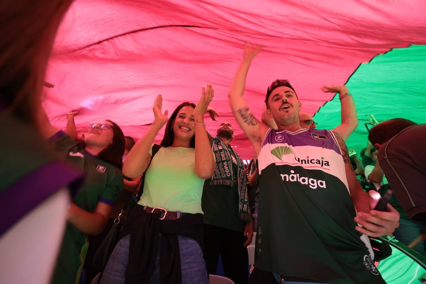 El segundo partido de play-off entre Unicaja y Tenerife, en fotos