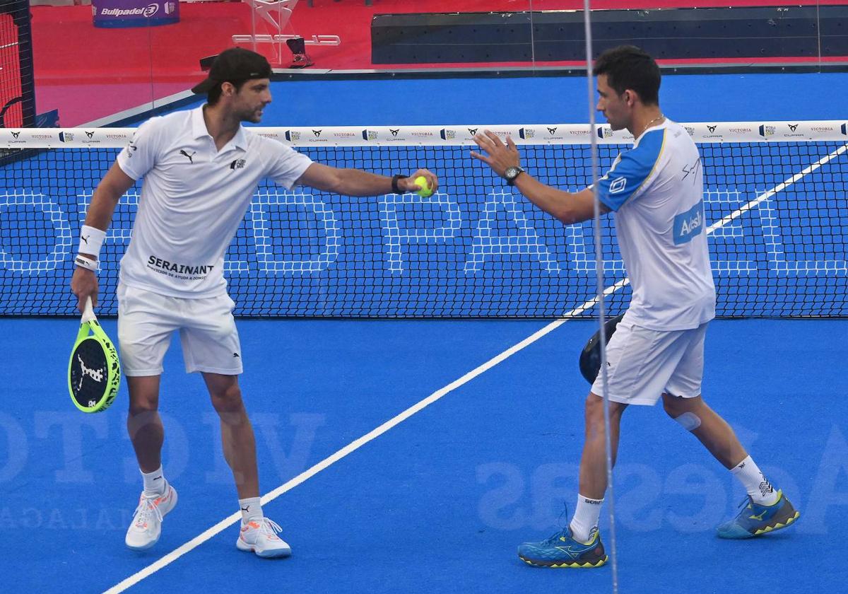 Momo González y Sanyo Gutiérrez en el duelo de cuartos.