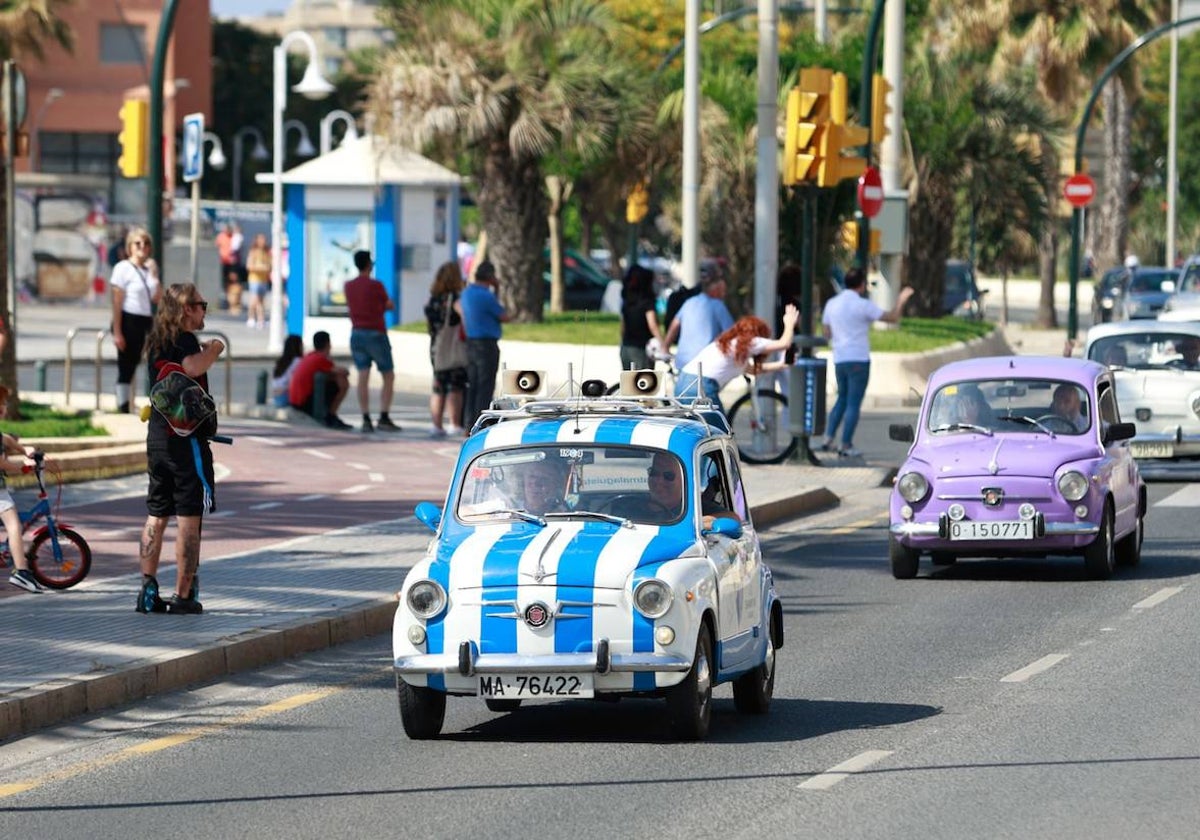 La caravana solidaria recorre Málaga.