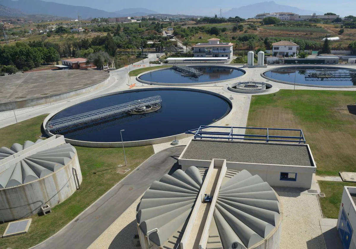 Estación depuradora de aguas residuales de Gualdamansa, en Estepona.