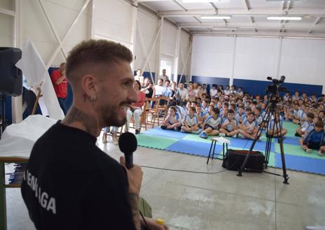 Imagen secundaria 1 - Imágenes de la dinámica del evento.