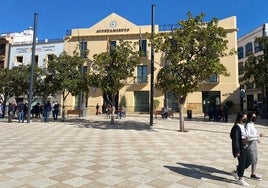 Fachada del Ayuntamiento veleño.